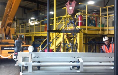 API Separator retrofit with enhanced surface oil skimmer installation API Separator retrofit with enhanced surface oil skimmer installation