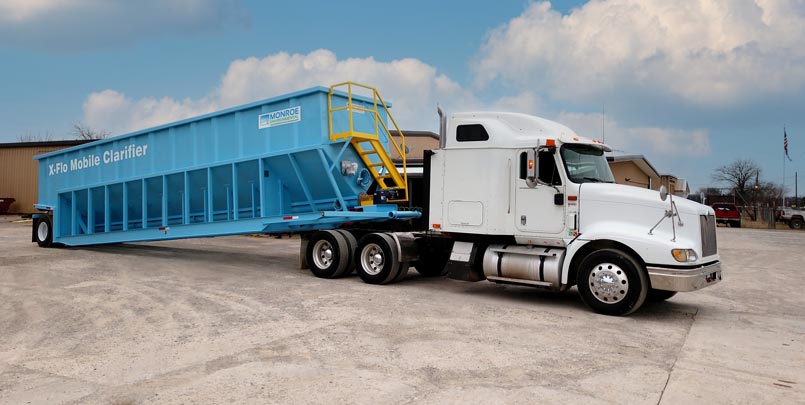 X-Flo Mobile Clarifiers separate and remove settle-able solids as well as floating oils at the same time