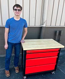 Ida student welder with workbench