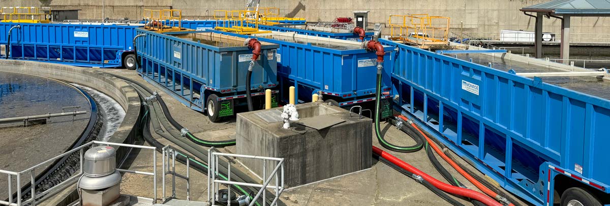 Clarifiers for mobile water treatment working in tandem