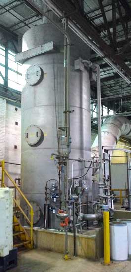 Wet Scrubber to capture and neutralize hot, nitric acid emissions Wet Scrubber to capture and neutralize hot, nitric acid emissions