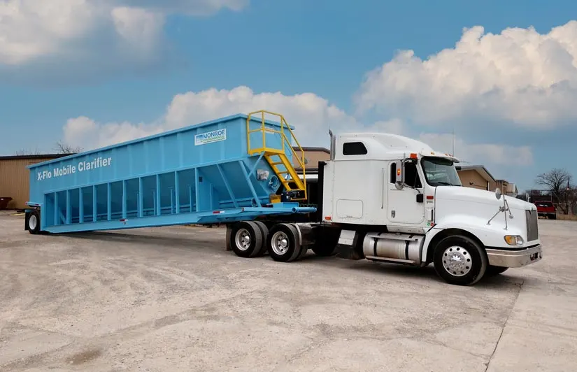 X-Flo Mobile Clarifiers separate and remove settle-able solids as well as floating oils at the same time